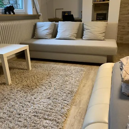 Studio-apartment Naehe Erlangen/herzogenaurach 아파트 *