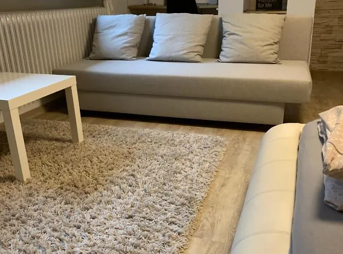 Studio-apartment Naehe Erlangen/herzogenaurach Lägenhet *